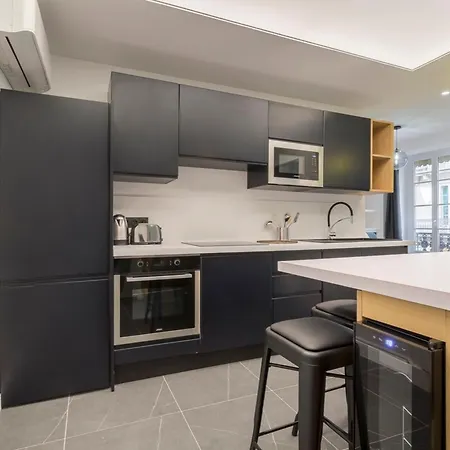Apartment Superb In The Heart Of The Peninsula - Air-conditioned