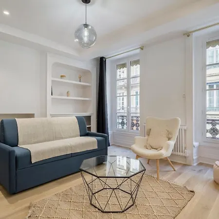 Apartment Superb In The Heart Of The Peninsula - Air-conditioned *